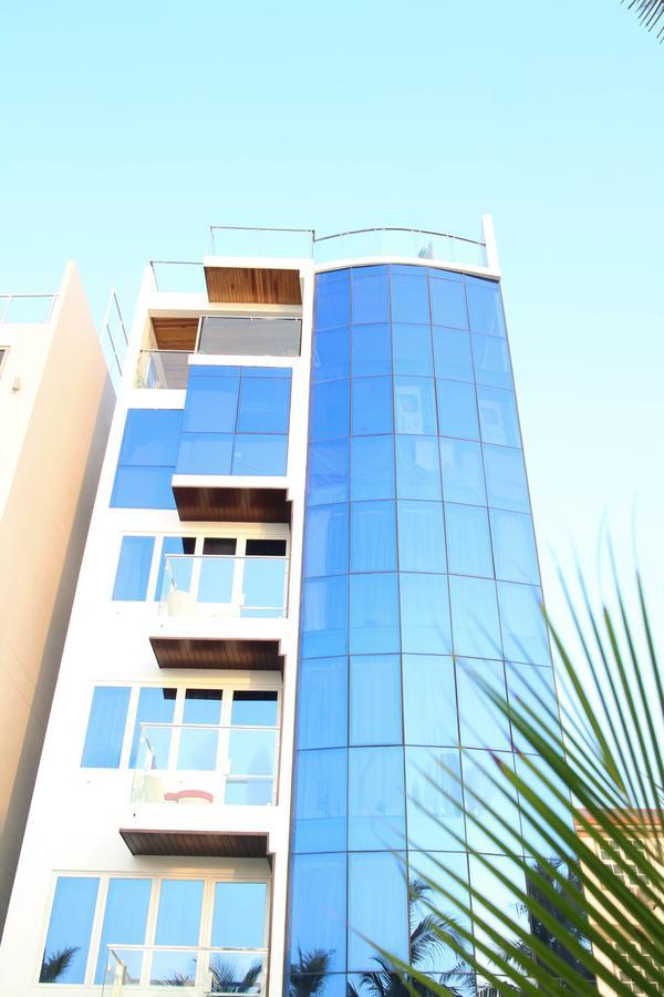 Island Beach House Hulhumale Esterno foto
