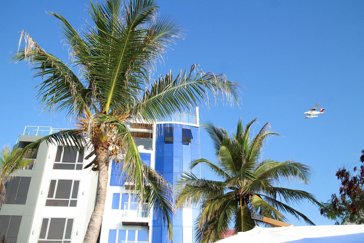 Island Beach House Hulhumale Esterno foto